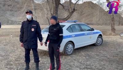 В Туве полицейский ранил из пистолета 16-летнюю девушку - readovka.news - респ.Тыва - Кызыл