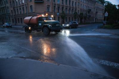 158 кубометров мусора убрали с улиц Петербурга за сутки - neva.today - Санкт-Петербург