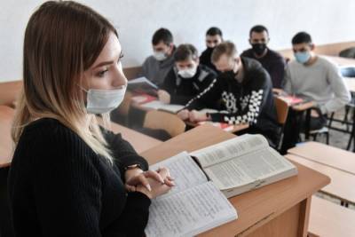 Сахалинский госуниверситет, где от удара током в общежитии погибли двое студентов, возвращается к очному обучению - interfax-russia.ru - Сахалин - Ситуация
