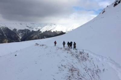 Трех пропавших российских альпинистов обнаружили в Гималаях - vm.ru - Непал - Катманду
