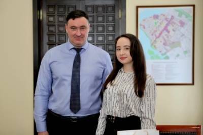 Руслан Болотов - В Иркутске проект школьницы по разработке турмаршрута поддержали в горадминистрации - runews24.ru - Иркутск