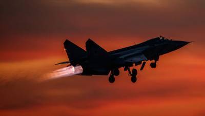 Российский МиГ-31 перехватил над Баренцевым морем патрульные самолеты США и Норвегии - gazeta.ru - Норвегия