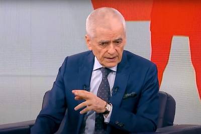 Геннадий Онищенко - Онищенко объяснил, кому нужна прививка после COVID-19 - vm.ru