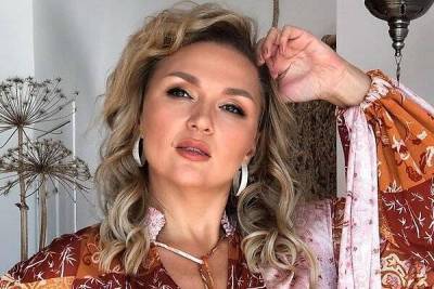 «Грустно было уходить»: почему Ангарская вылетела из шоу «Последний герой» - skuke.net - Москва