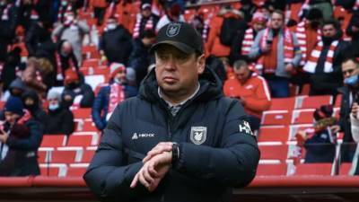 Леонид Слуцкий - Слуцкий назвал «Сочи» одной из самых организованных команд в РПЛ - russian.rt.com - Сочи - Казань - Слуцк