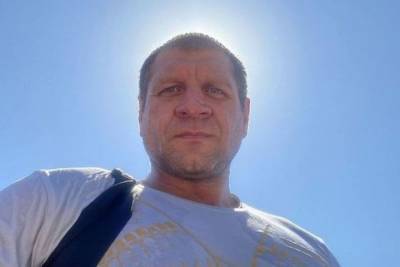 Владимир Путин - Федор Емельяненко - Александр Емельяненко - Сильвио Берлускони - Емельяненко рассказал о встрече с Путиным: подкован абсолютно на все темы - mk.ru - Санкт-Петербург
