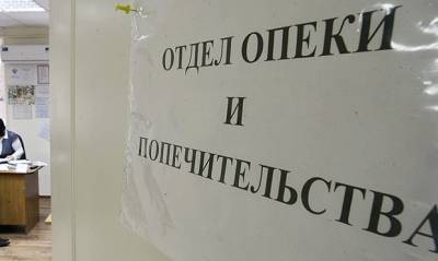 Алексей Навальный - В Москве полицейские два дня удерживали молодую мать в отделении, а потом пожаловались на нее в опеку - og.ru - Москва