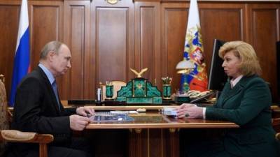 Владимир Путин - Татьяна Москалькова - Путин предложил вновь назначить Москалькову омбудсменом - 5-tv.ru - Россия