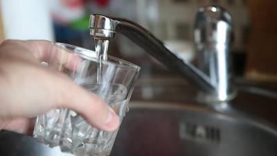 Надежда Чернышова - Терапевт предупредила о последствиях питья воды из-под крана - iz.ru