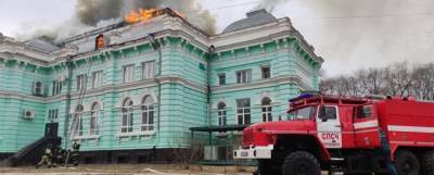 Горевший кардиоцентр в Благовещенске признали памятником архитектуры - runews24.ru - Благовещенск