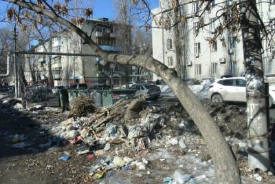 На улице Емлютина открылся уникальный музей под открытым небом - saratov.mk.ru - Саратов