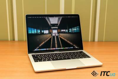Apple грозит еще один коллективный иск — на сей раз из-за скандала Flexgate с перетиранием шлейфов экранов в более старых моделях MacBook Pro - itc.ua - шт. Калифорния