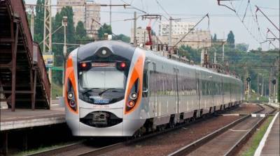 УЗ отстранила руководителей железной дороги, из-за которых Интерсити мог сойти с рельсов - epravda.com.ua - Киев - Запорожье