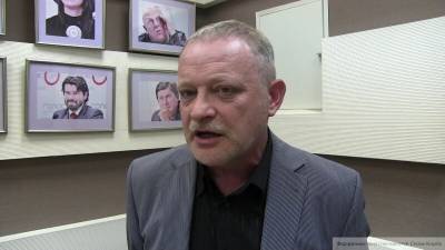Владимир Зеленский - Андрей Золотарев - "Третий сектор" заявил, что вопрос Донбасса будет решен без Киева - nation-news.ru - Киев