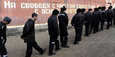 Четырех минчан отправили в колонию за отбитого у ОМОНа на протестах мужчину - naviny.by - Минск