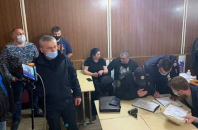 Александр Шевченко - Довыборы в Раду: на одном из участков на Прикарпатье недосчитались бюллетеней - from-ua.com