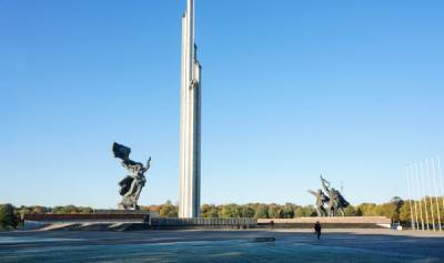 Лед тронулся. Даугавпилс взялся за советские памятники - lv.baltnews.com - Латвия