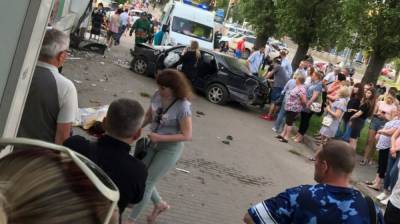 Дело экс-полицейского о ДТП с двумя погибшими в Воронеже дошло до суда - vestivrn.ru - Воронеж