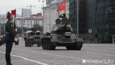День Победы в Екатеринбурге пройдет офлайн: парад, многотысячное шествие и гала-концерт - newdaynews.ru - Екатеринбург