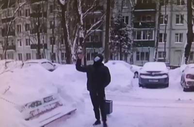 Ирина Волк - В Москве мошенники убедили пенсионерку сбросить им 1 млн рублей - readovka.ru - Москва
