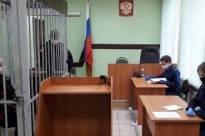 В Брянске суд вынес приговор приемной матери из Флотского переулка - mk.ru - Брянск