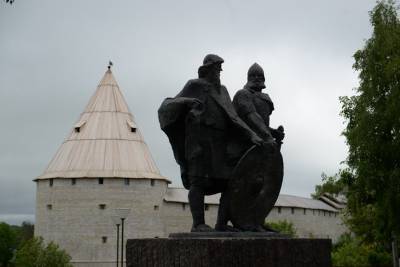 Ленобласть презентует на ПМЭФ туристический проект «Волховское Троеградие» - ivbg.ru - Ленинградская обл. - Пмэф