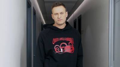 Навальный - Блогер - Врачи не могут понять, чем "заболел" осужденный блогер Алексей Навальный - polit.info