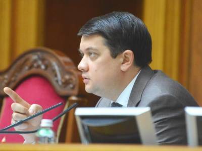 Владимир Зеленский - Дмитрий Разумков - Михаил Подоляк - "Не считаю, что нарушил те принципы, с которыми приходила команда". Разумков прокомментировал слухи о создании собственной политсилы - gordonua.com