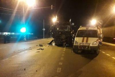 Водитель фуры, уснувший за рулем под Тверью, скончался в больнице - tver.mk.ru - Тверь - Тверская обл. - район Калининский