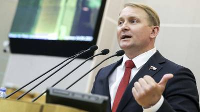 Михаил Саакашвили - Депутат Шерин посоветовал Киеву не "бряцать оружием" у Крыма - newinform.com - Москва - Украина - Киев - Крым - Грузия - респ. Южная Осетия - Донбасс