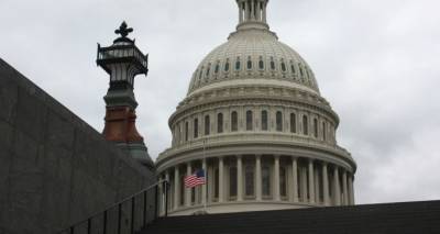 Джо Байден - Джен Псаки - Стрельба у здания Капитолия США - полиция заблокировала его - ru.armeniasputnik.am - Вашингтон