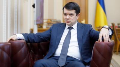 Дмитрий Разумков - Максим Степанов - Разумков объяснил, могут ли в Украине ввести чрезвычайное положение из-за COVID-19 - 24tv.ua