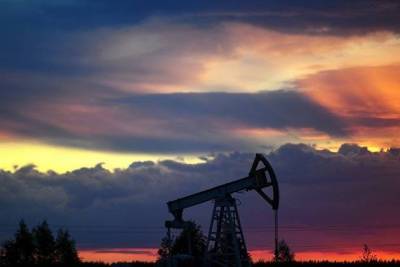 Нефть дорожает на фоне ожиданий по ОПЕК+ - smartmoney.one - Москва