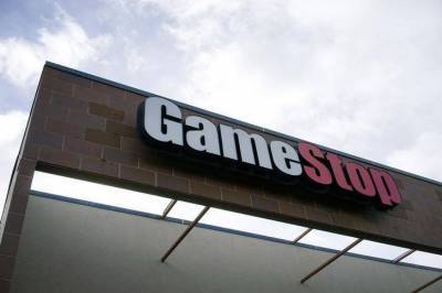Акции GameStop взлетели на 13% на фоне отставки CEO - smartmoney.one - Reuters