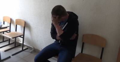 Грабитель напал на липчанку у дверей ее квартиры. Видео - lipetskmedia.ru - Липецк