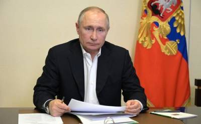 Владимир Путин - Путин сообщил, что главной темой послания Федеральному собранию станут социальные вопросы - argumenti.ru