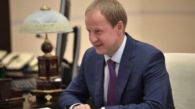 Владимир Путин - Виктор Томенко - Губернатор Алтайского края предоставил данные о выросших вдвое доходах - polit.info - Алтайский край