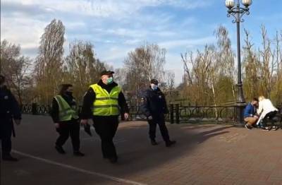 Украинцев будут контролировать в "тройном режиме" на карантине: "с мая 2021 года..." - politeka.net