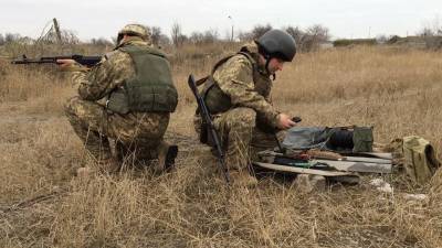 Владимир Зеленский - Андрей Золотарев - На Украине назвали признаки снижения боевой активности в Донбассе - nation-news.ru - Киев