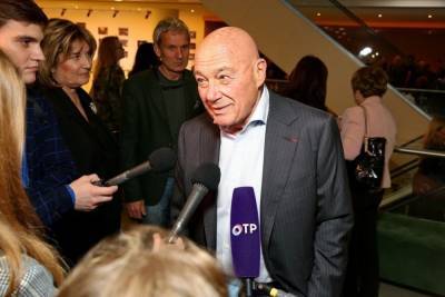 Владимир Познер - Познер рассказал, как чуть не попал в тюрьму из-за драки - mk.ru