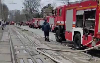 Угроза взрыва на заводе в Одессе, много полиции и спасателей: видео с места ЧП - odessa.politeka.net - Одесса