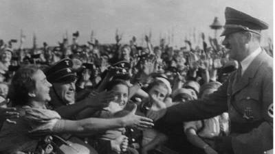 К уничтожению людей Гитлера побуждали сексуальные отклонения - germania.one - Берлин
