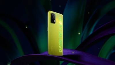Как светлячок: Смартфон Realme Q3 получит светящийся корпус - techno.bigmir.net