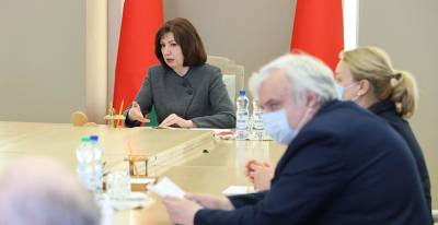 Наталья Кочанова - Наталья Кочанова провела совещание с представителями Минздрава и работниками медучреждений - grodnonews.by
