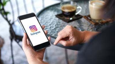 Анапский депутат Эйриян рассказал о блокировке видео с гимном России в Instagram - polit.info - Анапа