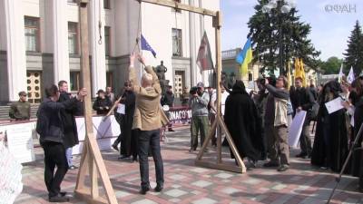 Владимир Зеленский - Роман Бессмертный - Украинскую делегацию в ТКГ подстрекают к самоубийственному для... - politnavigator.net - Москва - Россия - Украина - Киев - Минск