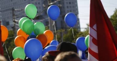Регионы начали отменять первомайские демонстрации из-за обострения ситуации с коронавирусом - klops.ru - Воронеж - Свердловская обл.