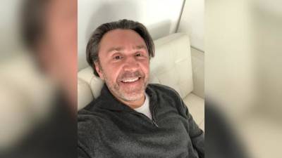 Сергей Шнуров - Шнуров собрался производить молоко, аквариумы и вагинальные растворы - piter.tv - Санкт-Петербург