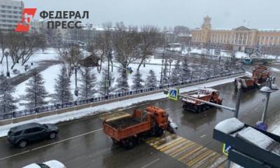 Аварии и заторы образовались в Иркутске из-за снегопада - fedpress.ru - Иркутск