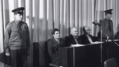Его опознали жена и дети. За что в 1974 году в СССР приговорили к высшей мере наказания туриста из Канады - skuke.net - Россия - Канада - Российская Империя